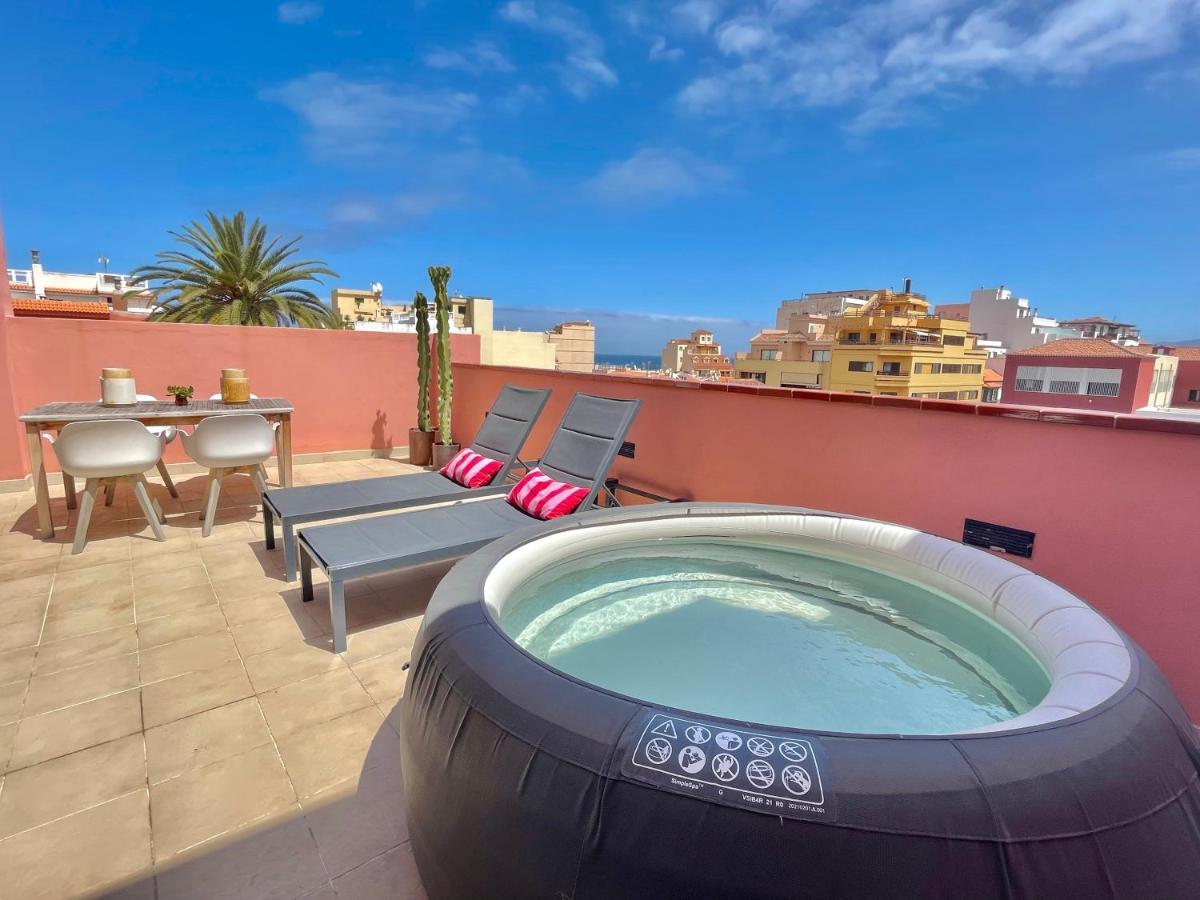 Aromas Suites Attic Puerto de la Cruz  Esterno foto